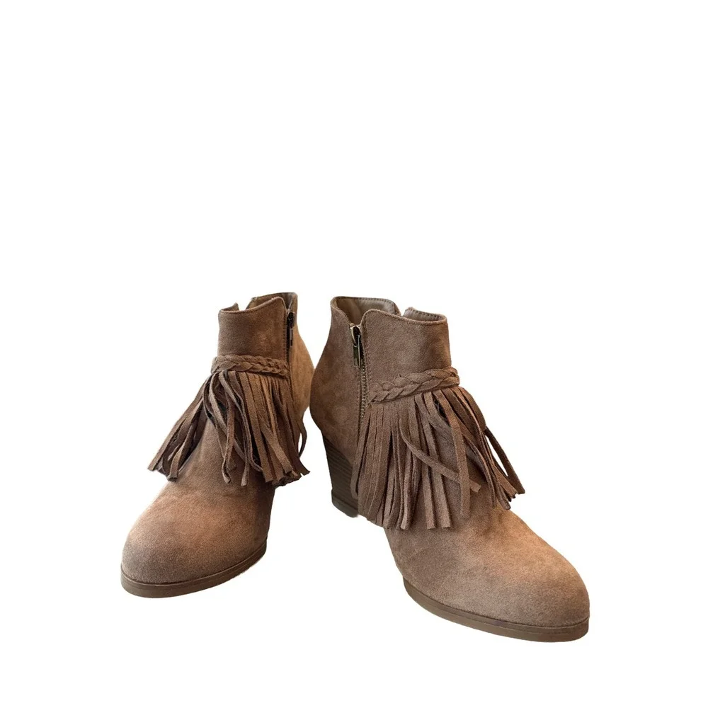 Pierre Dumas Remy Tan Fringe Ankle Boho Boots Wedge Heel Side Zipper Size 8 NWOB